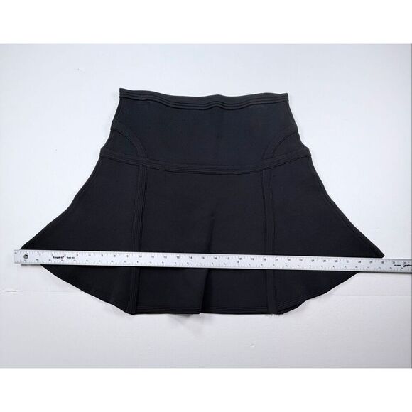 Diane von Furstenberg Flote Skater Skirt Black A Line Structured Size Medium EUC - Picture 7 of 9